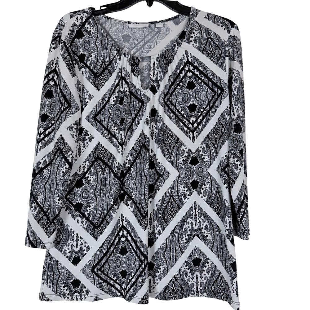 New York Company Black White Paisley Diamond Print Keyhole Neck‎ 3/4 Sleeve Top